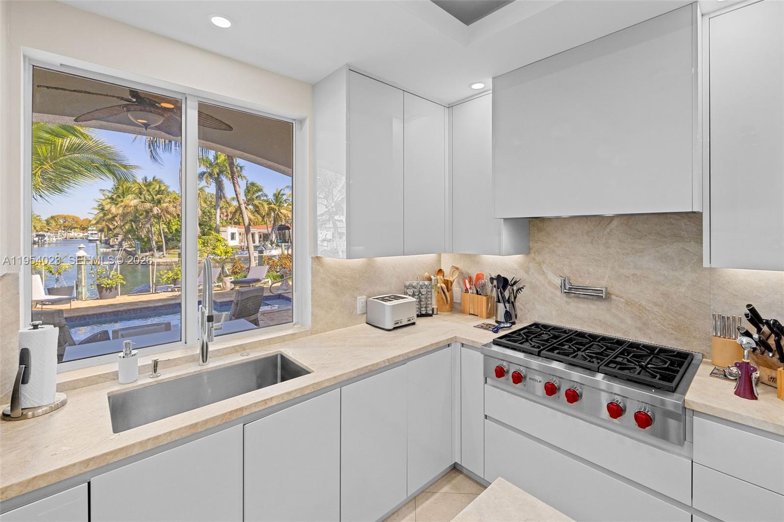 2125 Ixora Road North Miami, FL 33181 - Photo 64 of 75