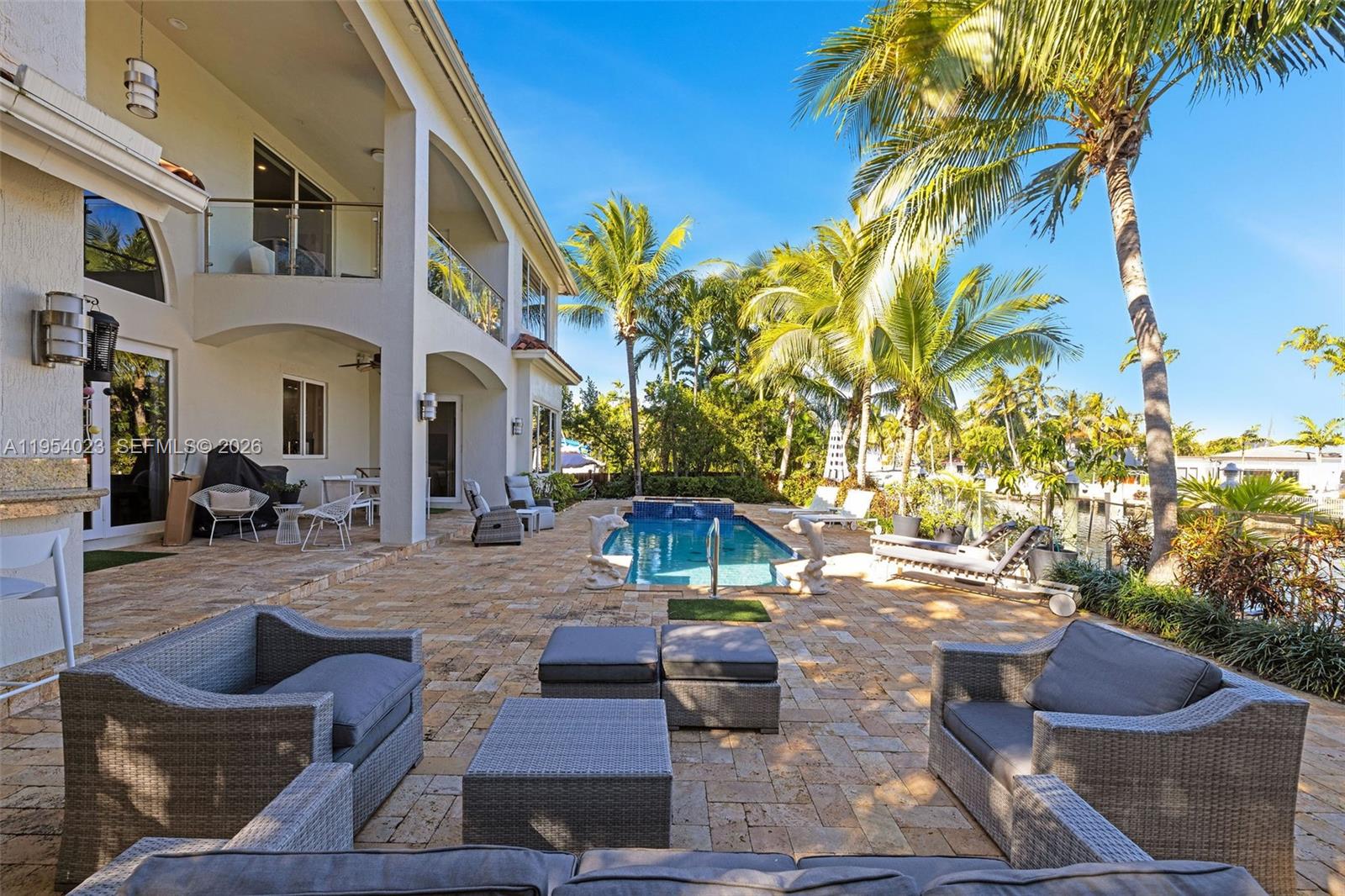 2125 Ixora Road North Miami, FL 33181 - Photo 10 of 75