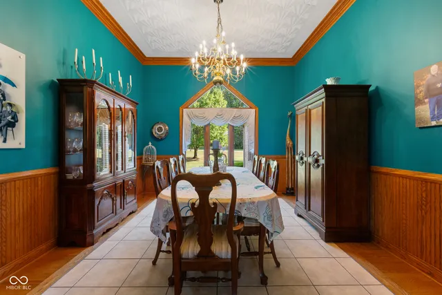 $619,000 | 8604 East County Road 200 North, Seymour, IN 47274