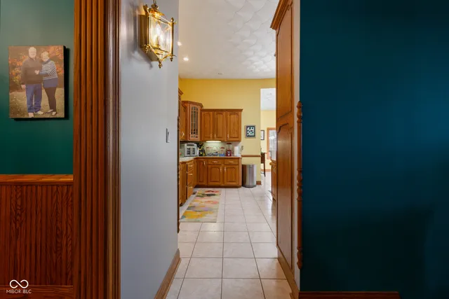 $619,000 | 8604 East County Road 200 North, Seymour, IN 47274