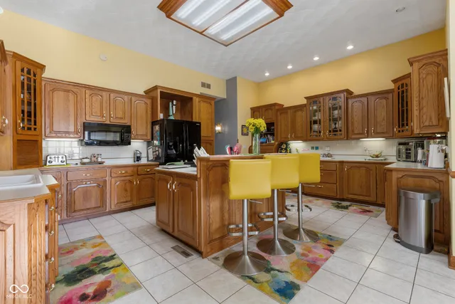 $619,000 | 8604 East County Road 200 North, Seymour, IN 47274