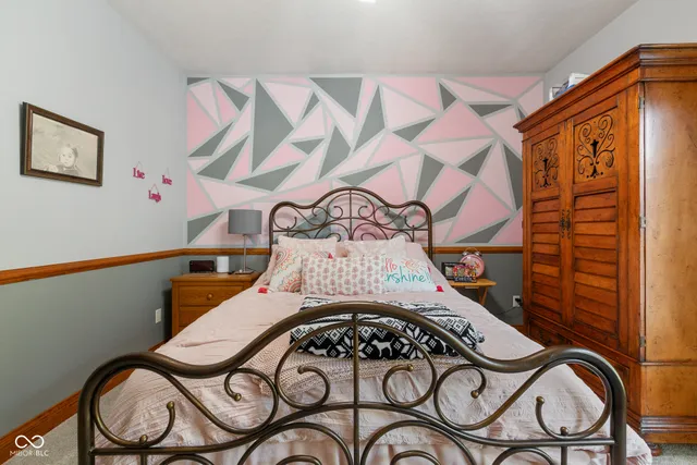 $619,000 | 8604 East County Road 200 North, Seymour, IN 47274