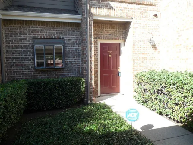 $1,695 | 5859 Frankford Road, Unit 709, Dallas, TX 75252
