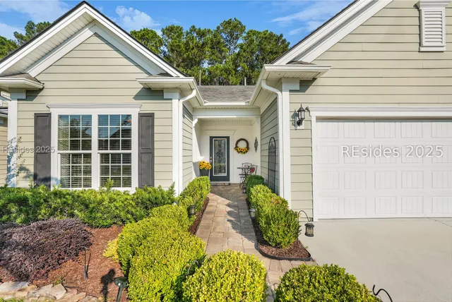 $529,000 | 895 Knollwood Court, Okatie, SC 29909