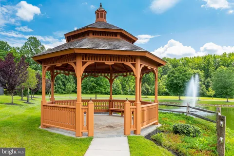 $500,000 | 27 Embassy Drive, Swedesboro, NJ 08085