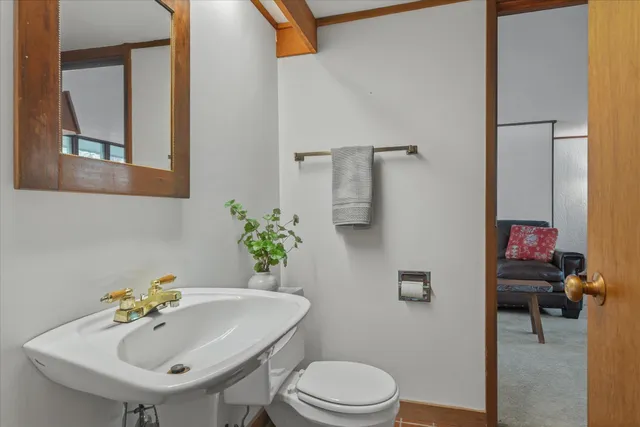 $525,000 | 35 Birch Road, Londonderry, VT 05148