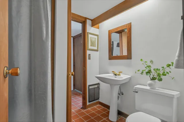 $525,000 | 35 Birch Road, Londonderry, VT 05148