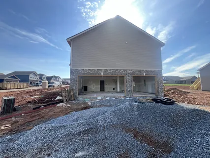 $447,400 | 352 Cardinal Creek Drive, Clarksville, TN 37040