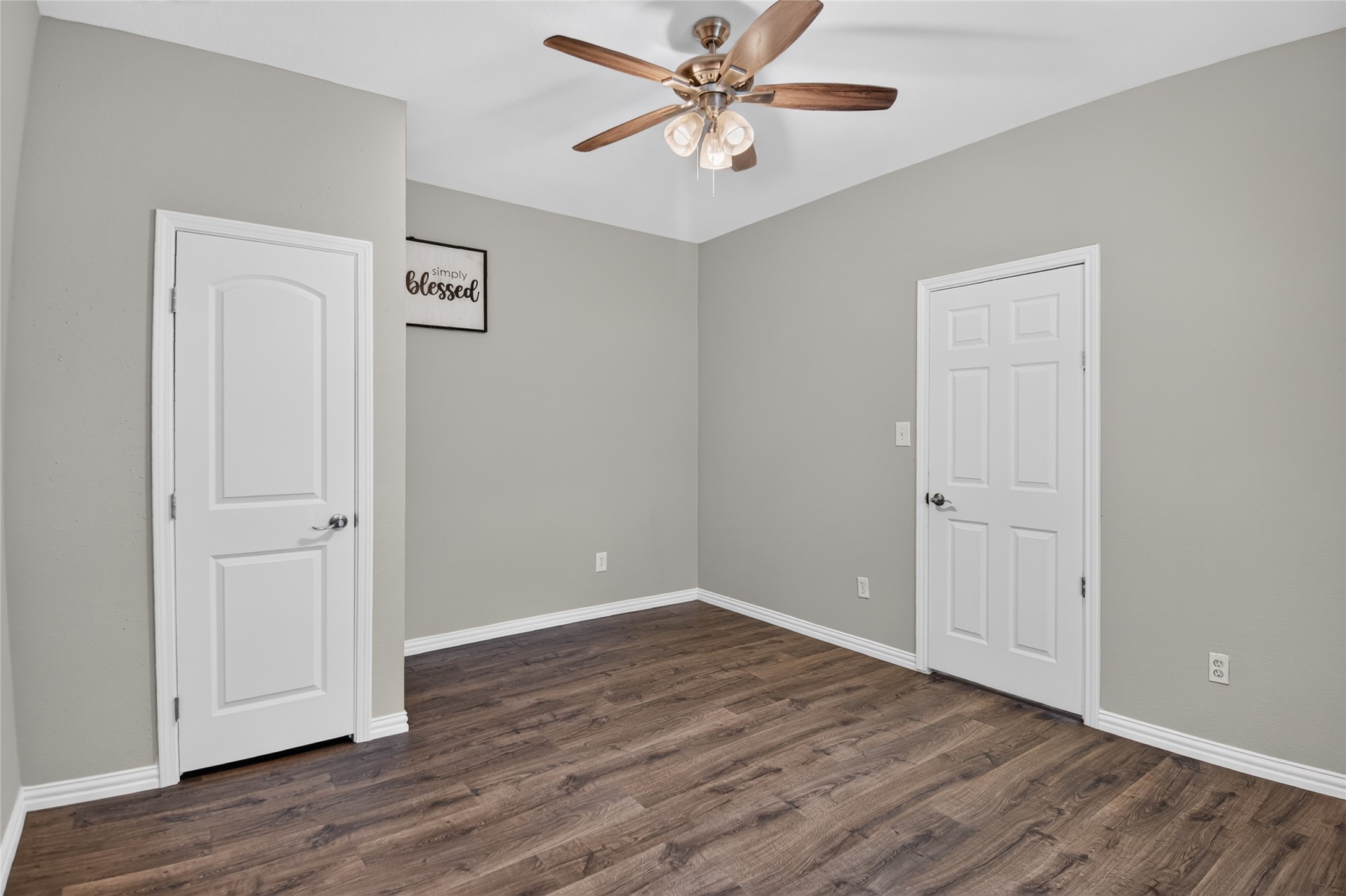 290 Magnolia Road Cleveland, TX 77328 - Photo 10 of 14 Gallery Image 10