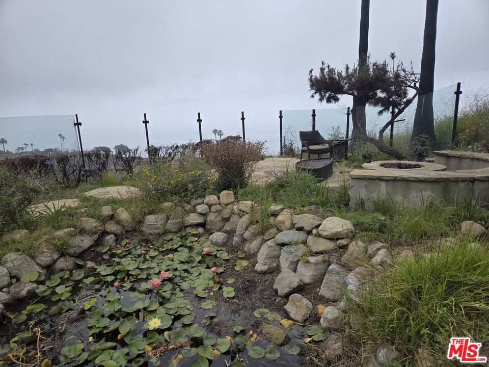 20434 Seaboard Road Malibu, CA 90265 - Photo 36 of 37 Gallery Image 36