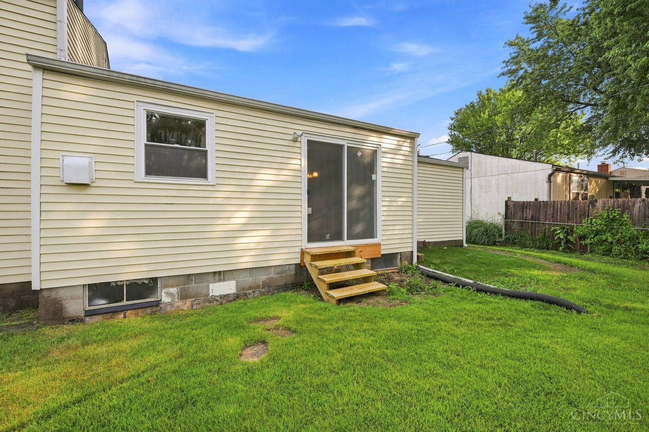 3419 Springdale Road Cincinnati, OH 45251 - Photo 31 of 34 Gallery Image 31