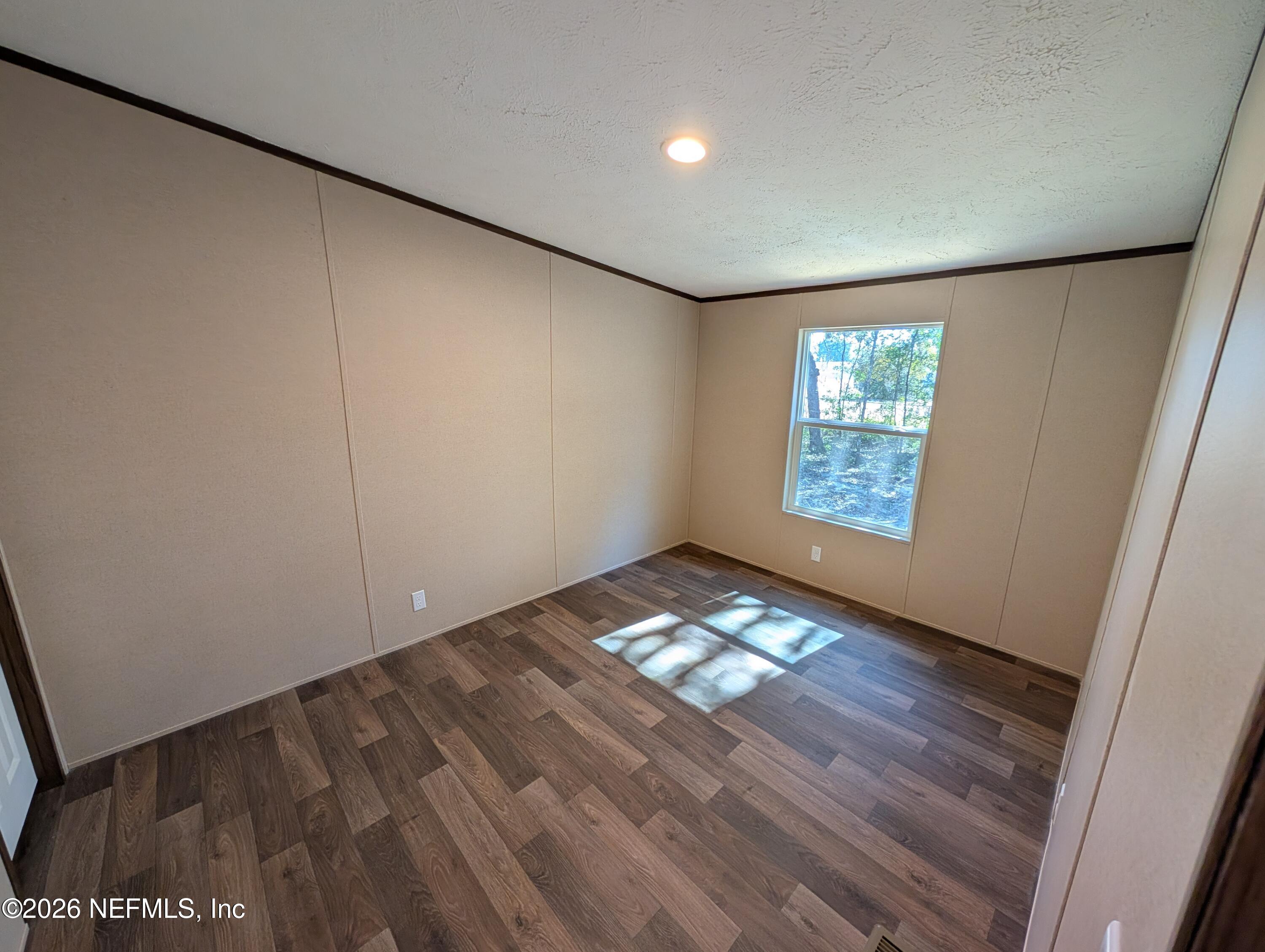 207 Ash Street Interlachen, FL 32148 - Photo 16 of 21 Primary Bedroom