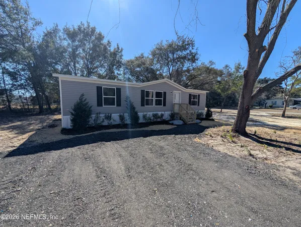 $1,776 | 207 Ash Street, Interlachen, FL 32148