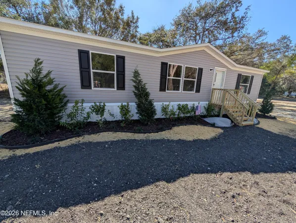 $1,776 | 207 Ash Street, Interlachen, FL 32148