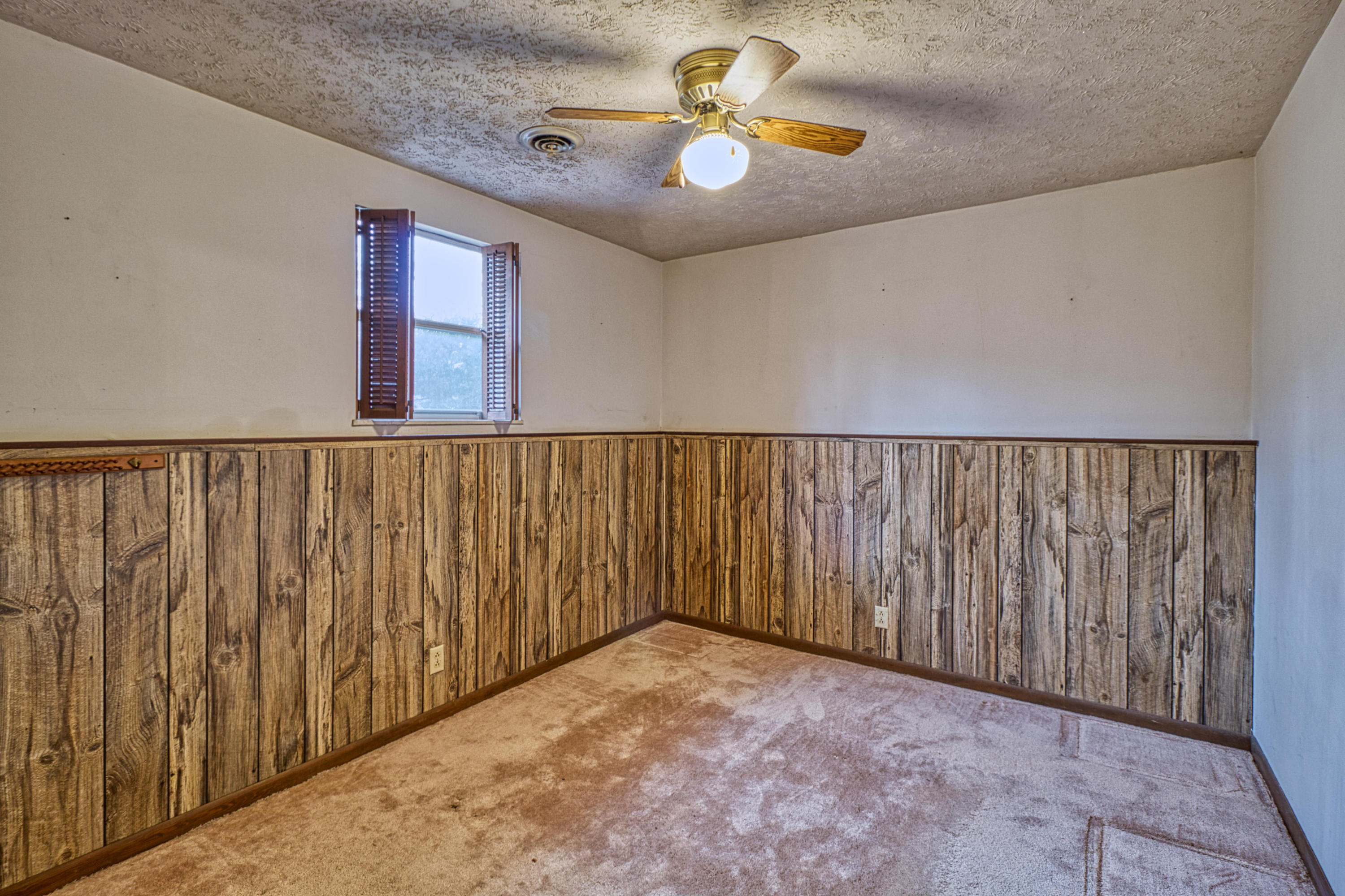 199 Davidson Hollow Road Heiskell, TN 37754 - Photo 15 of 30 BR/Office off Living Room Area