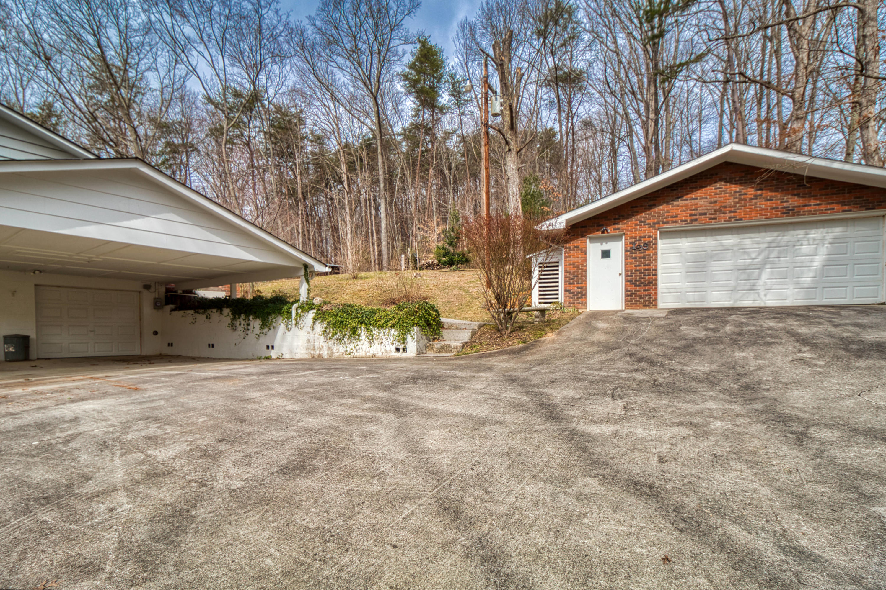 199 Davidson Hollow Road Heiskell, TN 37754 - Photo 24 of 30 Carport and Detached Garage/Workshop