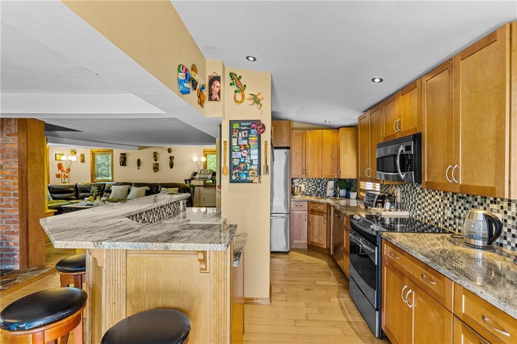 430 Beach Avenue Warwick, RI 02889 - Photo 19 of 44