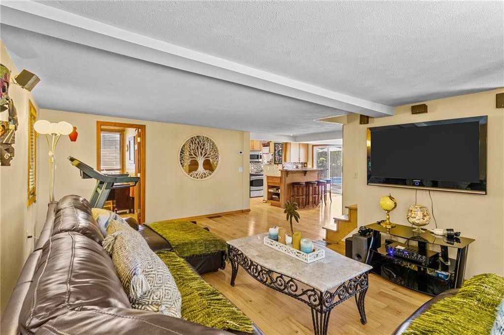 430 Beach Avenue Warwick, RI 02889 - Photo 24 of 44