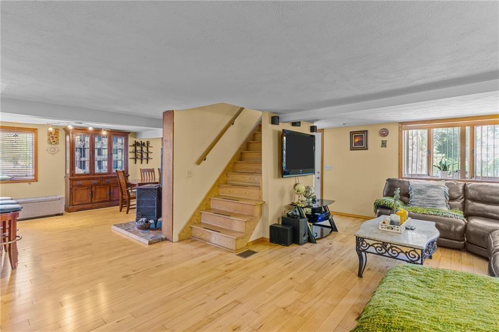 430 Beach Avenue Warwick, RI 02889 - Photo 27 of 44