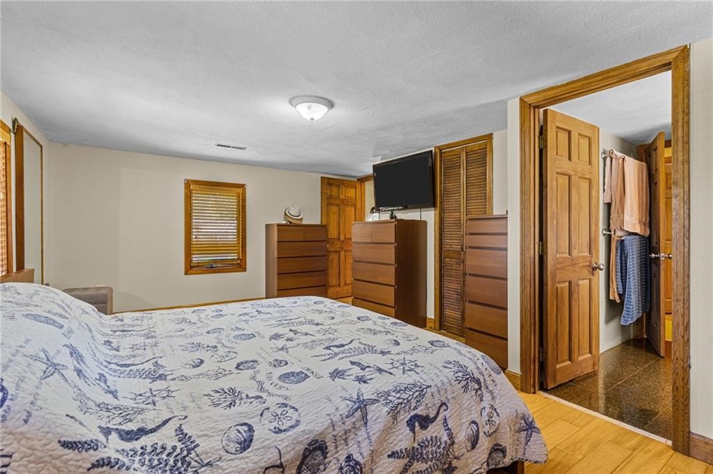 430 Beach Avenue Warwick, RI 02889 - Photo 41 of 44