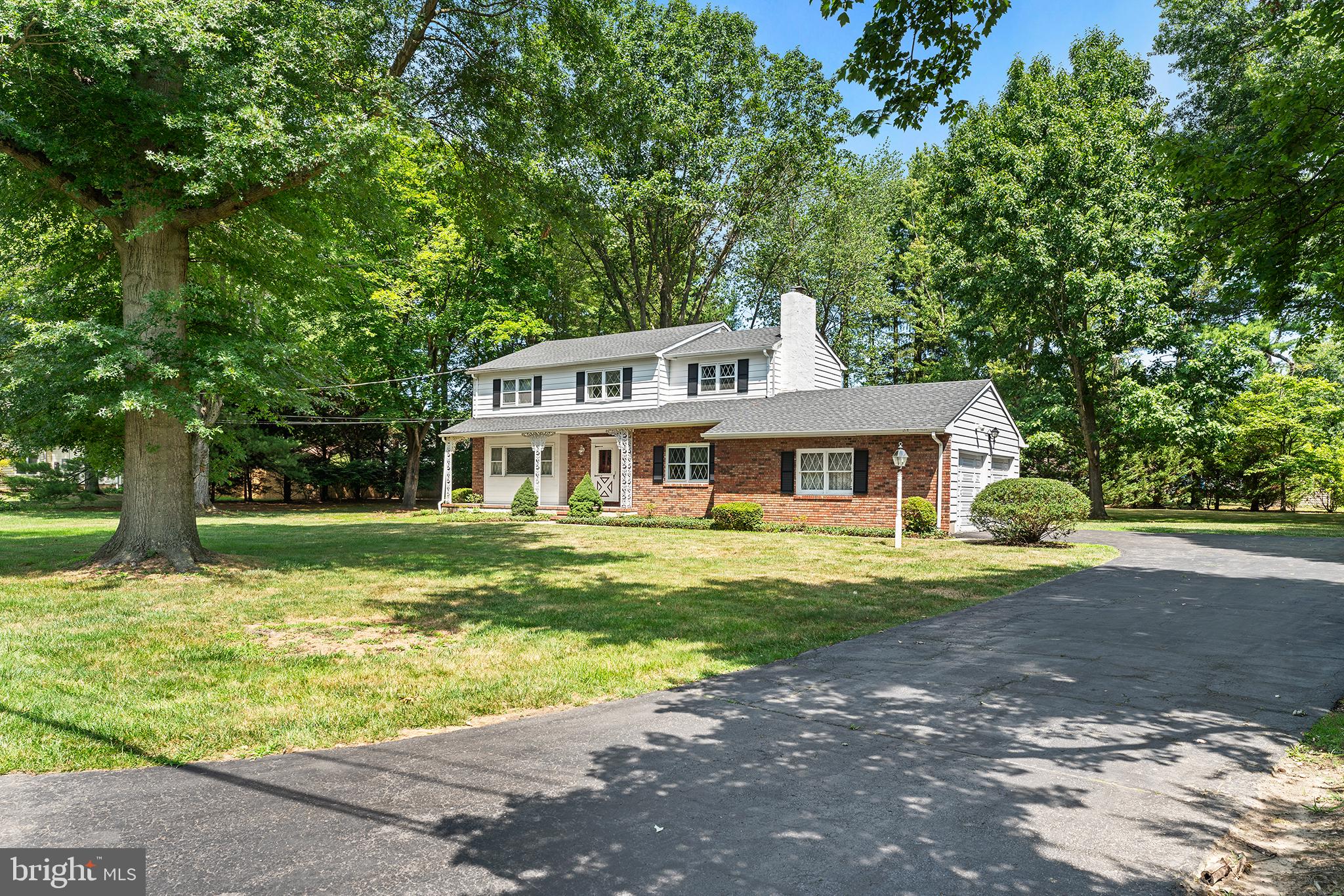 13 Windmere Path Robbinsville, NJ 08691 - Photo 4 of 43