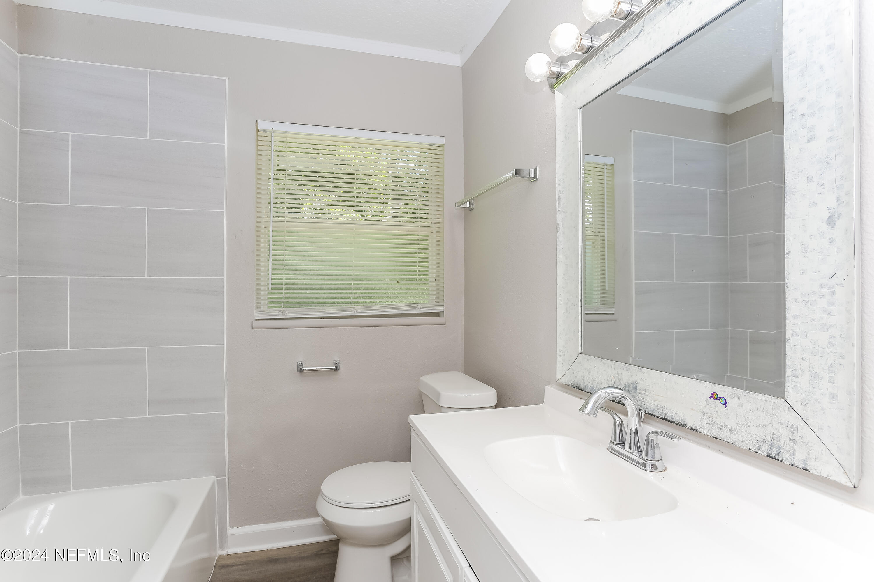 2232 Leon Road Jacksonville, FL 32246 - Photo 14 of 21 018-photo-bathroom-13880521