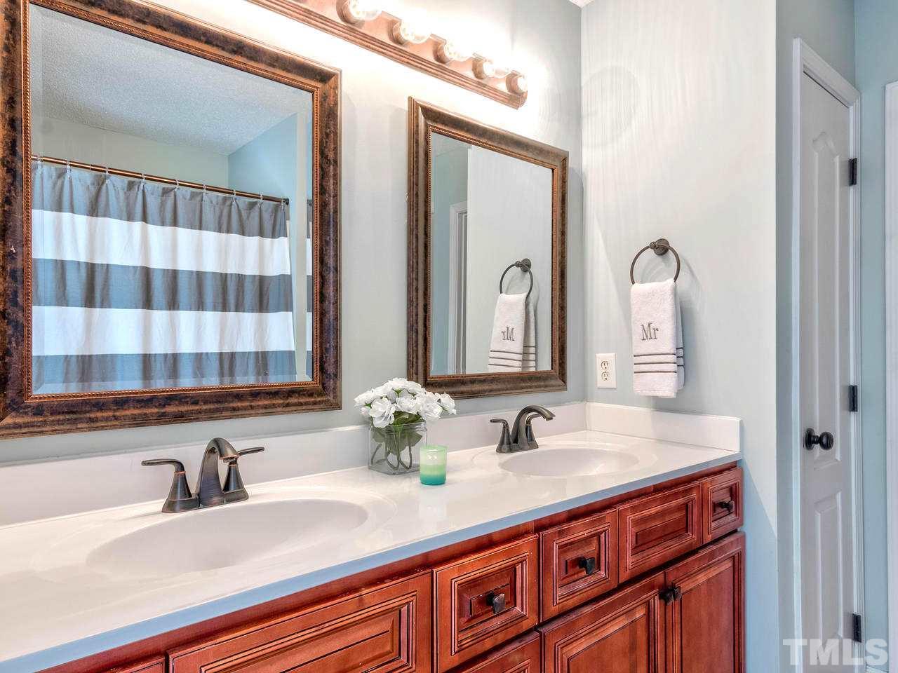 4739 Cardinal Grove Boulevard Raleigh, NC 27616 - Photo 17 of 30