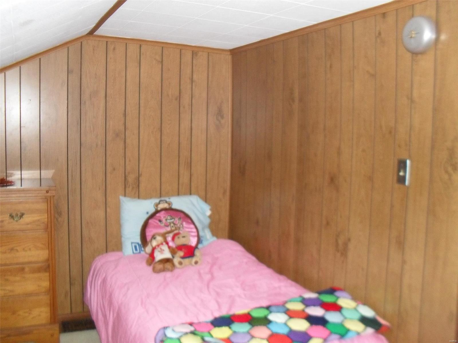 1332 Telegraph Road St. Louis, MO 63125 - Photo 12 of 14 Gallery Image 12