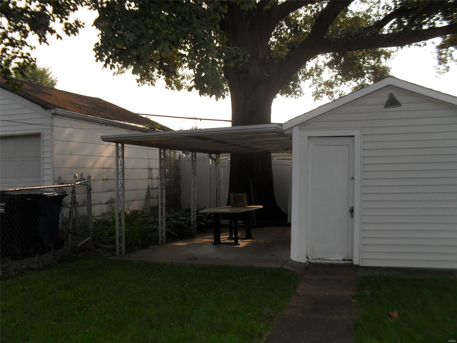 1332 Telegraph Road St. Louis, MO 63125 - Photo 10 of 14 Gallery Image 10