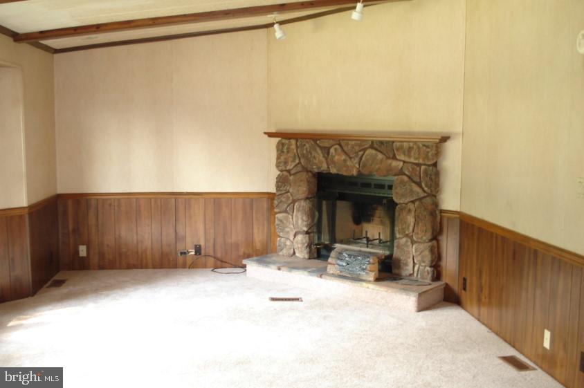 282 South Reading Road Ephrata, PA 17522 - Photo 3 of 16 Gallery Image 3