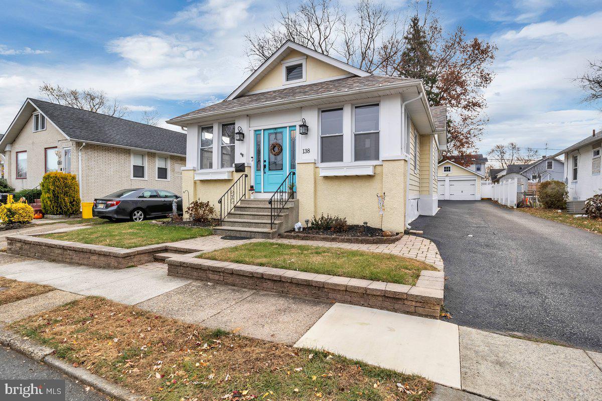 138 Yale Road Audubon, NJ 08106 - Photo 2 of 24