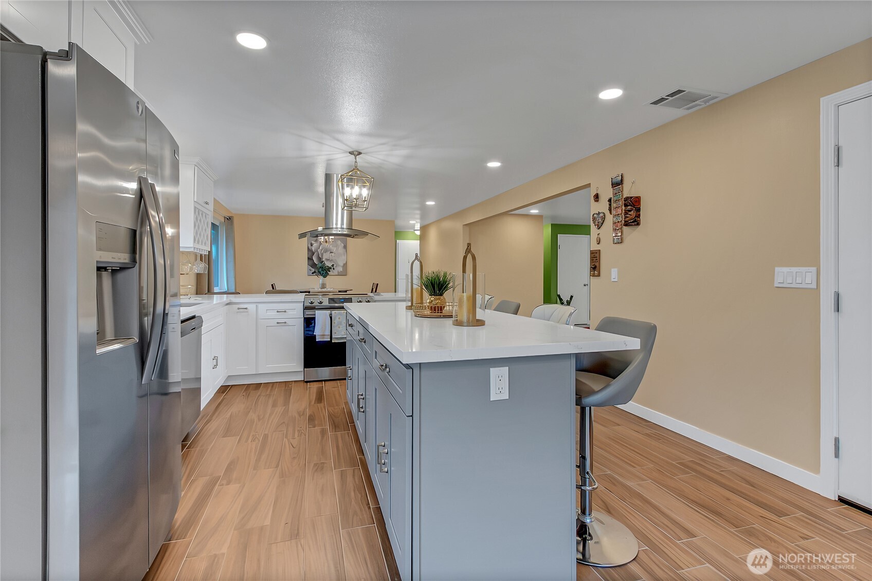 3205 192nd Street East Tacoma, WA 98446 - Photo 11 of 32