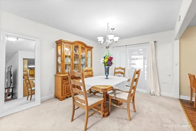 $425,000 | 2819 Sun Valley Drive, Cary, IL 60013