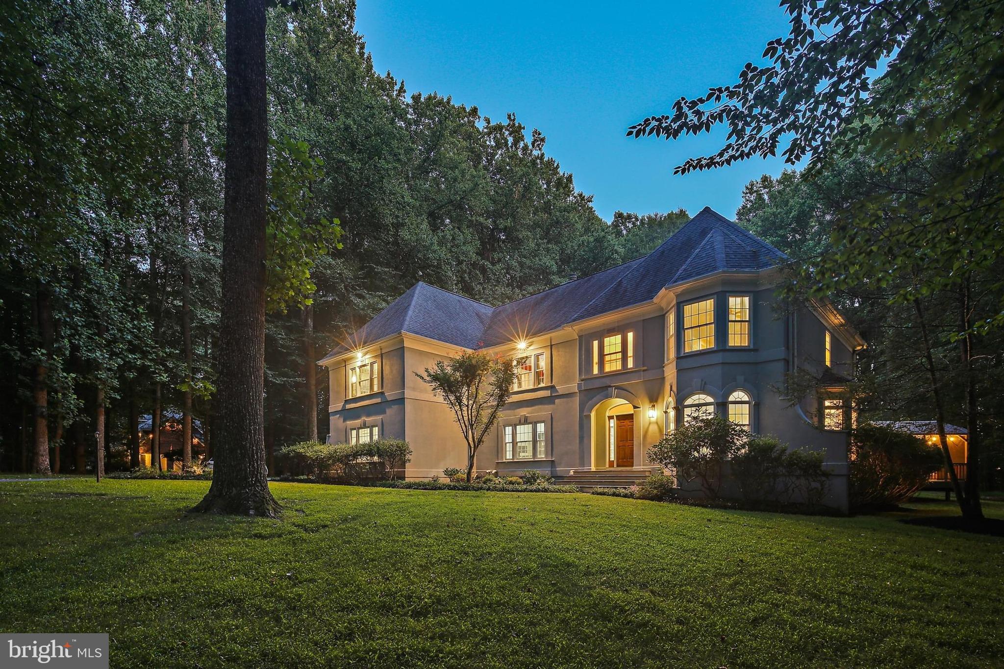 11843 Linden Chapel Road Clarksville, MD 21029 - Photo 101 of 128 a front view of a house with garden