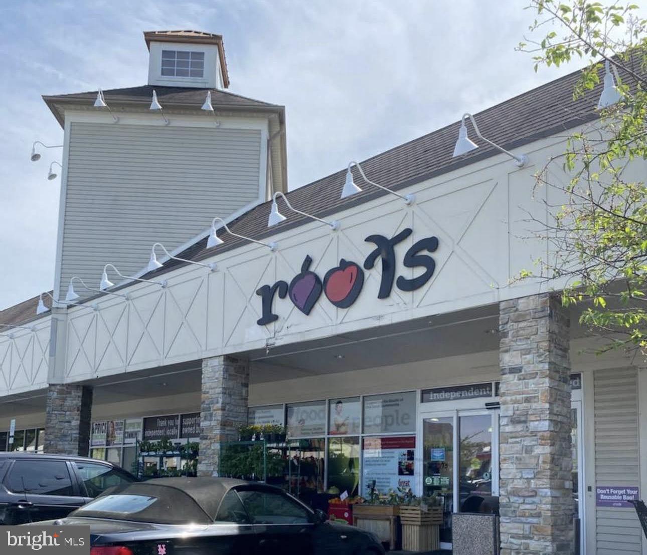 11843 Linden Chapel Road Clarksville, MD 21029 - Photo 119 of 128 a front view of a building with outdoor area