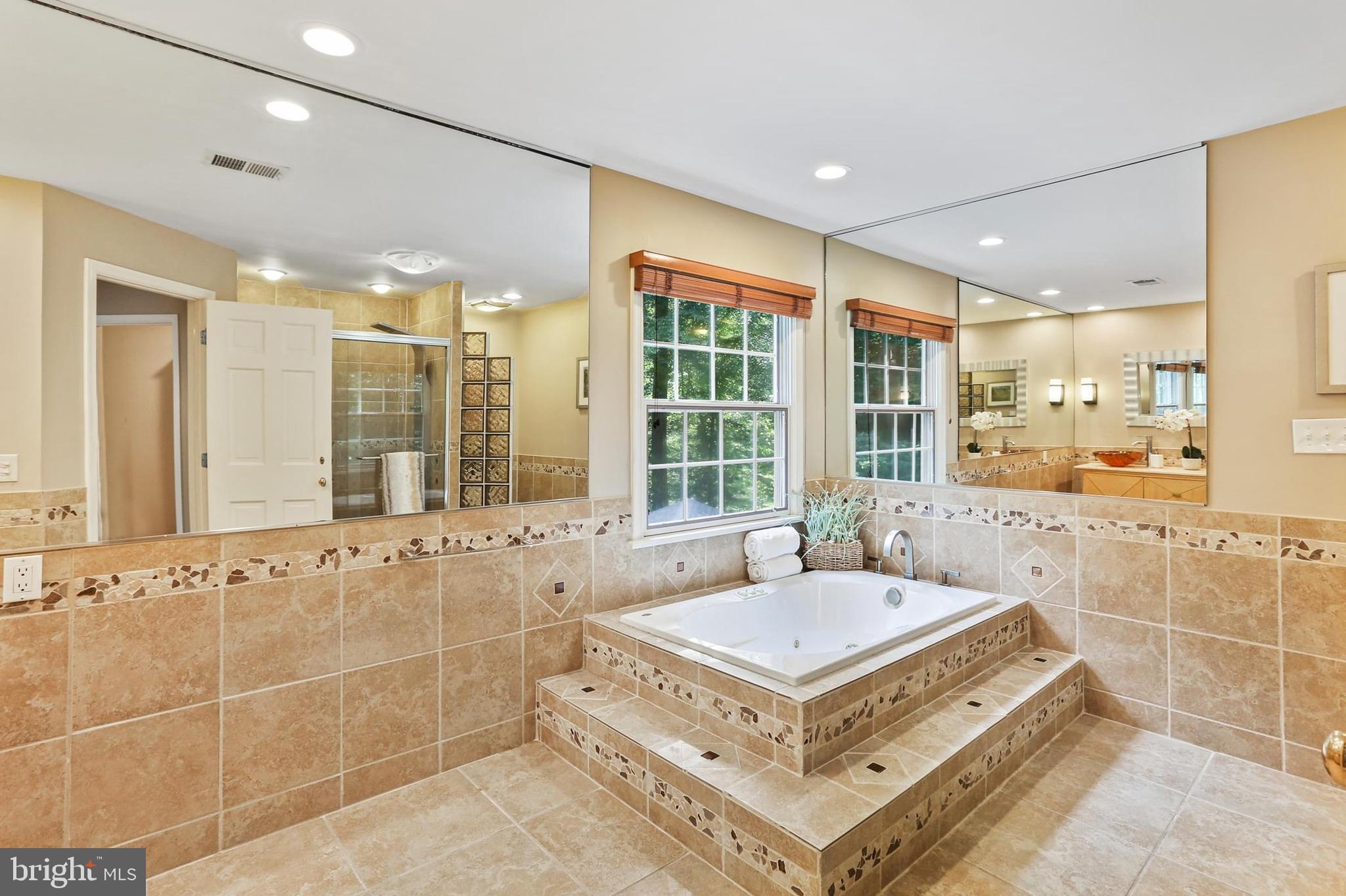 11843 Linden Chapel Road Clarksville, MD 21029 - Photo 38 of 115 Renovated primary bathroom