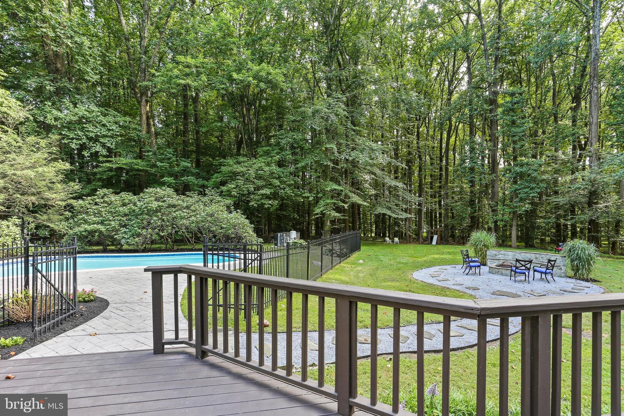 11843 Linden Chapel Road Clarksville, MD 21029 - Photo 5 of 115 Huge backyard expansive hardscape for entertaining