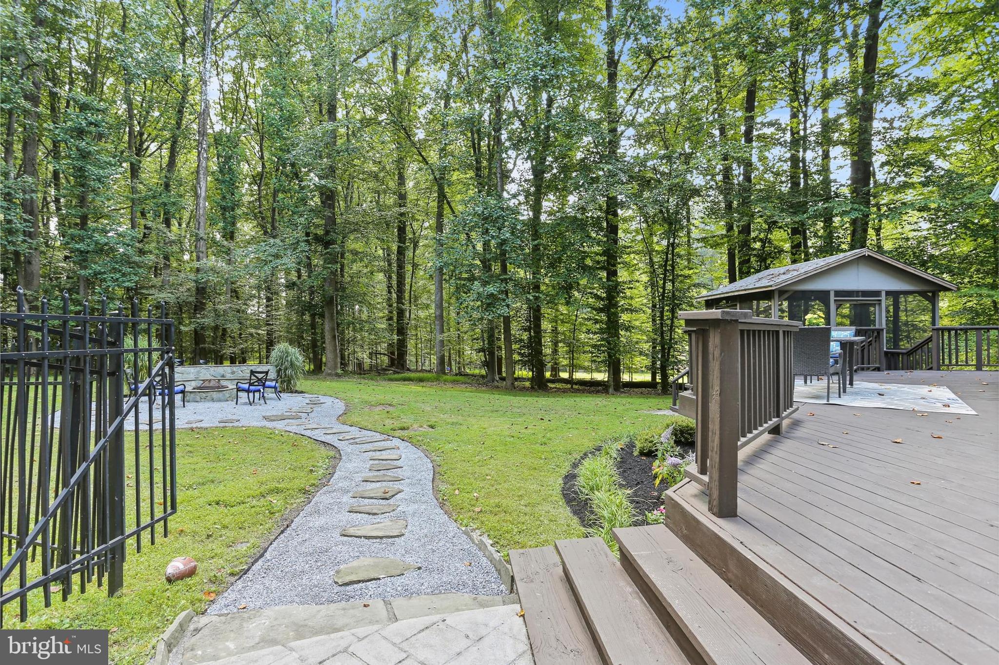 11843 Linden Chapel Road Clarksville, MD 21029 - Photo 97 of 128 a view of a swimming pool with a patio