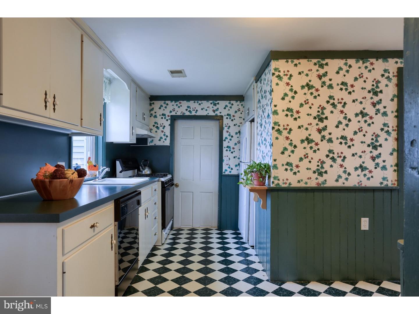 101 Bomberger Road Lititz, PA 17543 - Photo 6 of 21