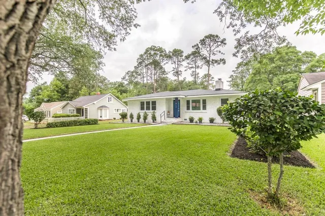 $330,000 | 913 7th Avenue, Albany, GA 31701