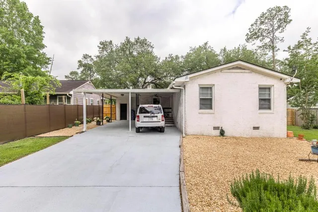 $330,000 | 913 7th Avenue, Albany, GA 31701