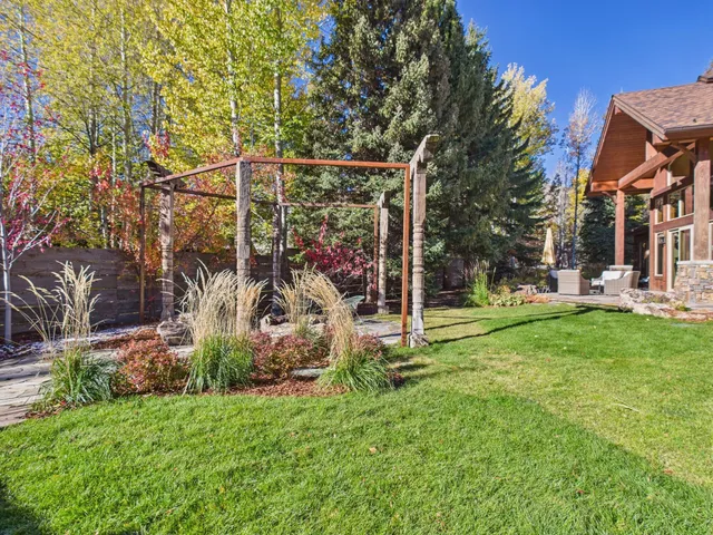 $4,995,000 | 100 Laurel Lane, Ketchum, ID 83340