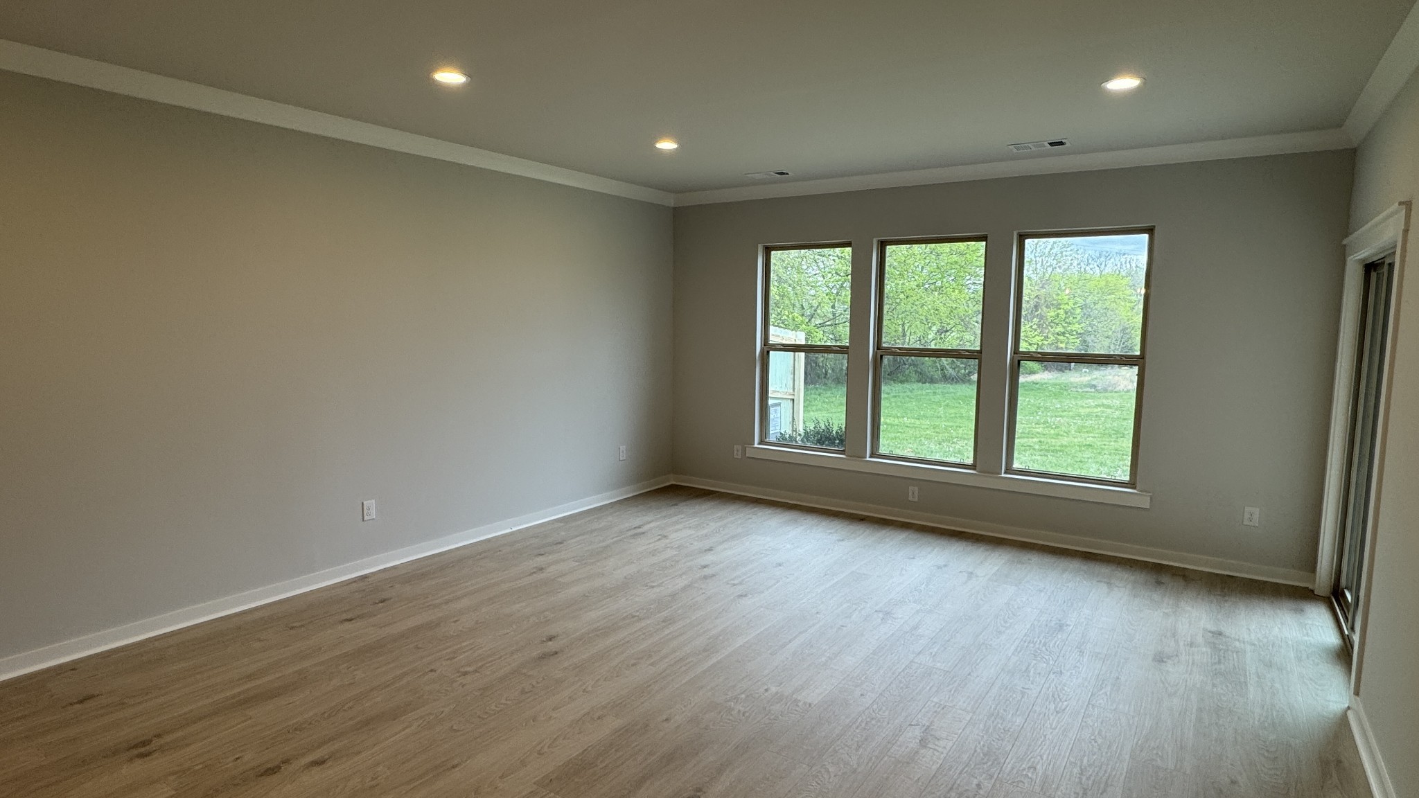 3504 Oakland Road Springfield, TN 37172 - Photo 6 of 25