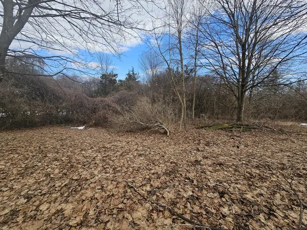 $245,000 | 3597 Lake Road, Charlotte, VT 05445