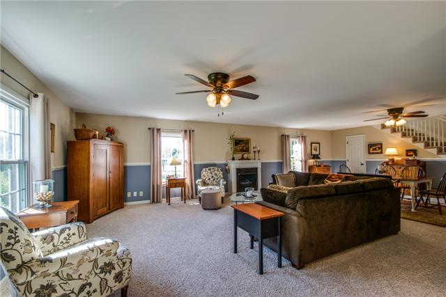 1979 Baker Road Goodlettsville, TN 37072 - Photo 3 of 20 Beautiful Living Room is huge and will accommodate the largest of furniture if need be! New carpet!