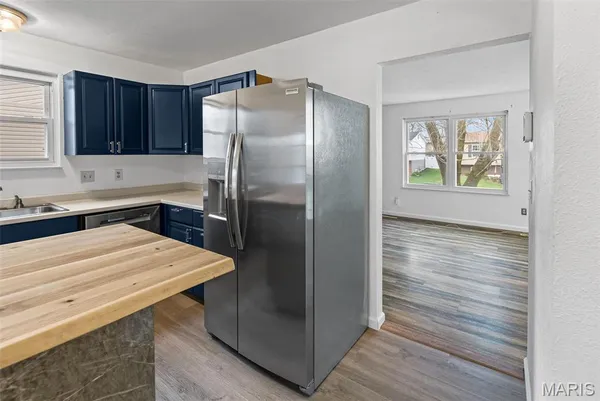 $255,000 | 308 Las Olas Drive, Belleville, IL 62221