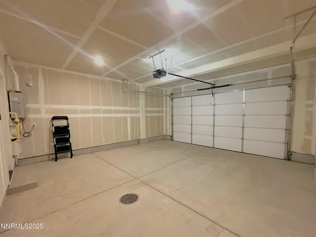 a view of a garage