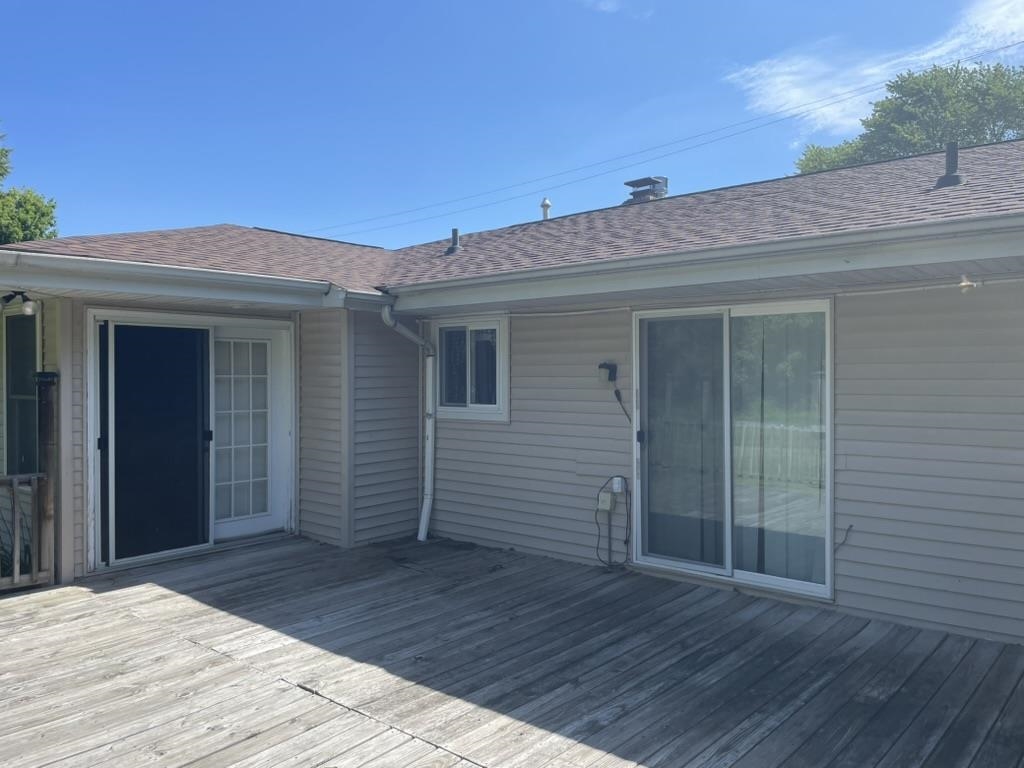3140 South Airport Road Bridgeport, MI 48722 - Photo 6 of 14 50213756-4b7fd9ed-62ea-41c1-9bf4-45f82bfa59a3.JPG