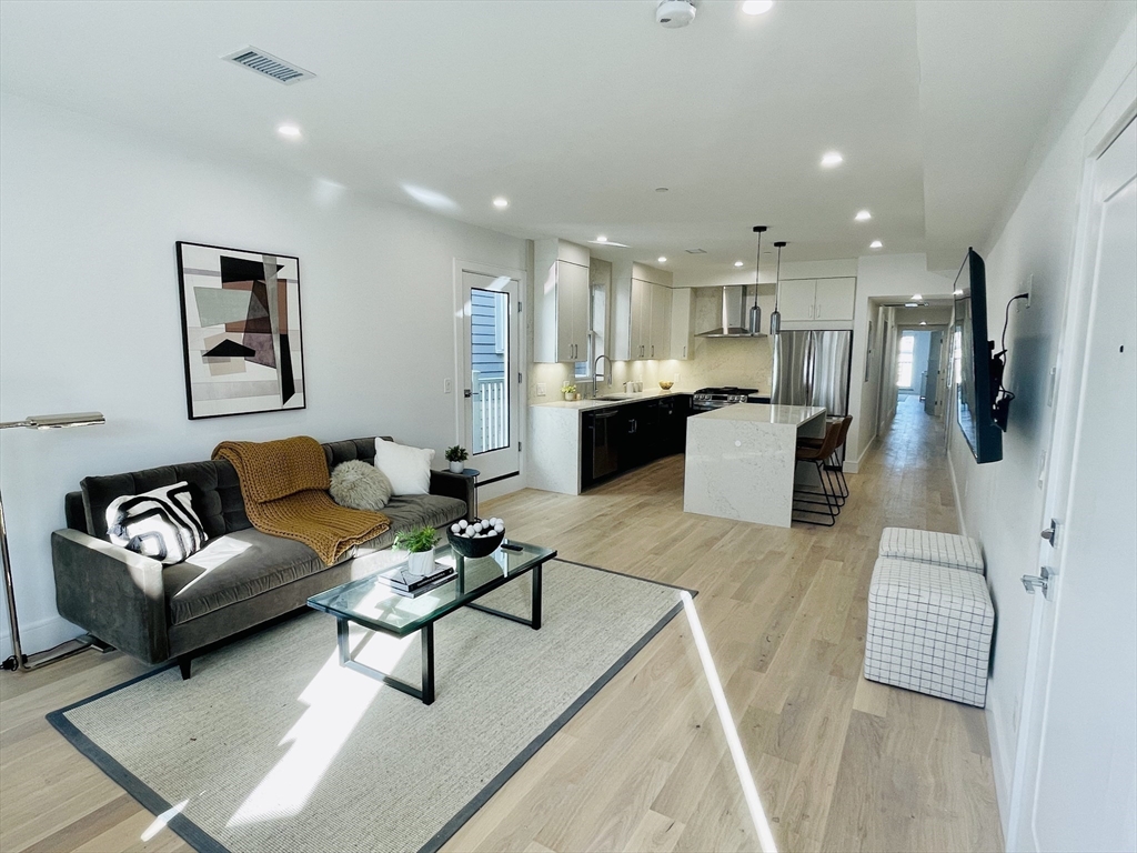 106 Webster Street, Unit 201 Boston, MA 02128 - Photo 8 of 33