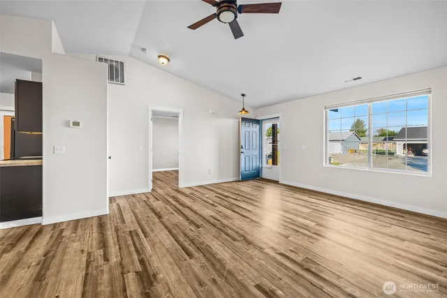 $369,900 | 4906 Kalahari Drive, Pasco, WA 99301